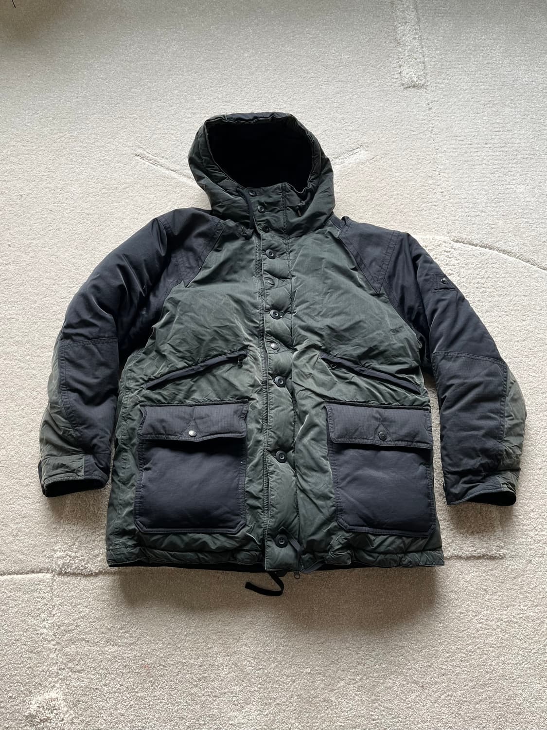 이스트로그 × 시리즈 다운 파카 (105-110) 상품이미지2