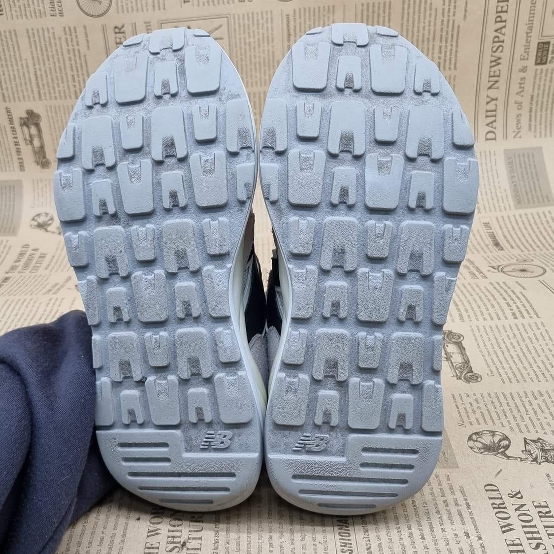 뉴발란스 5740  운동화 225 상품이미지3