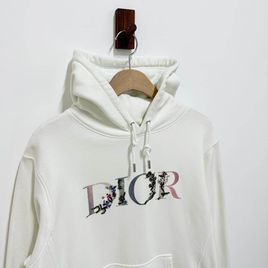 L/디올 플라워 자수 후드티 상품이미지2
