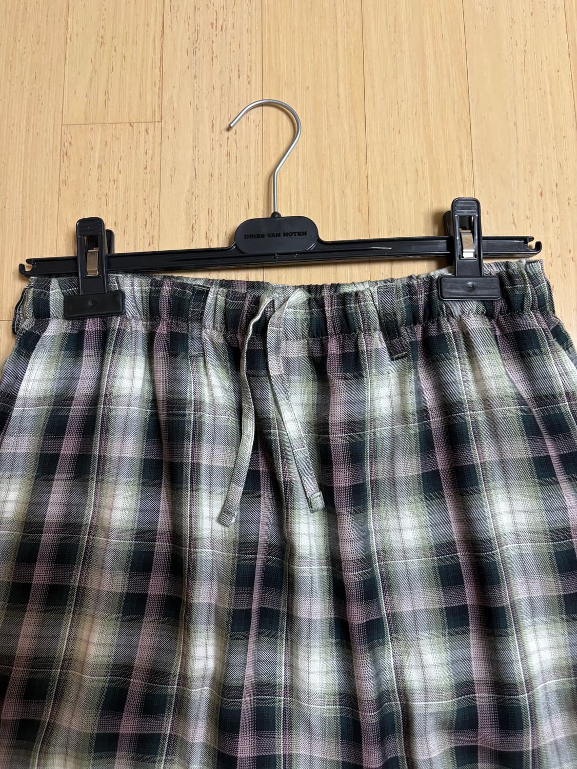 아크네 체크 미디스커트 상품이미지7