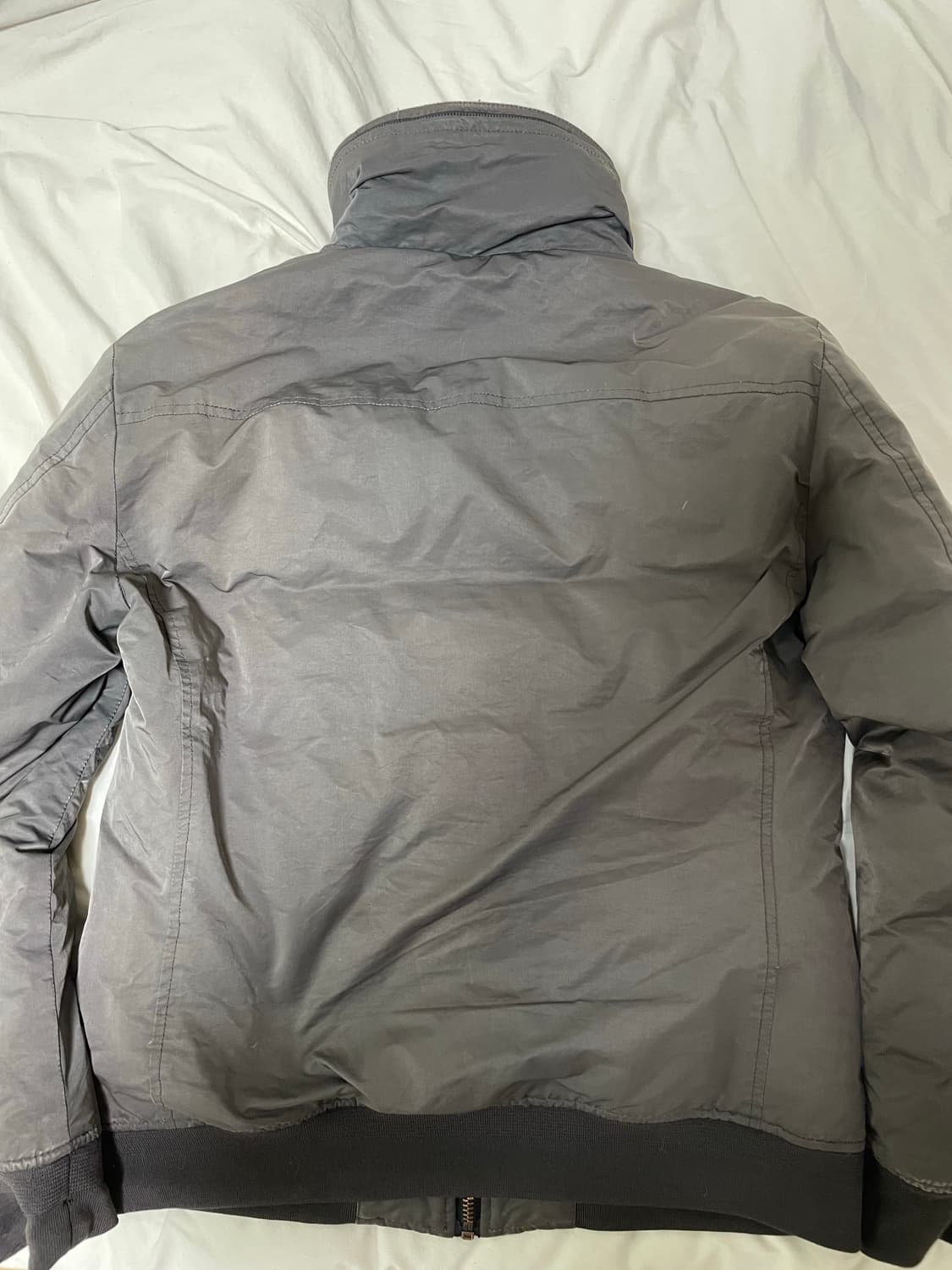 CP컴퍼니 봄버자켓 다크 그레이 100 사이즈 상품이미지5