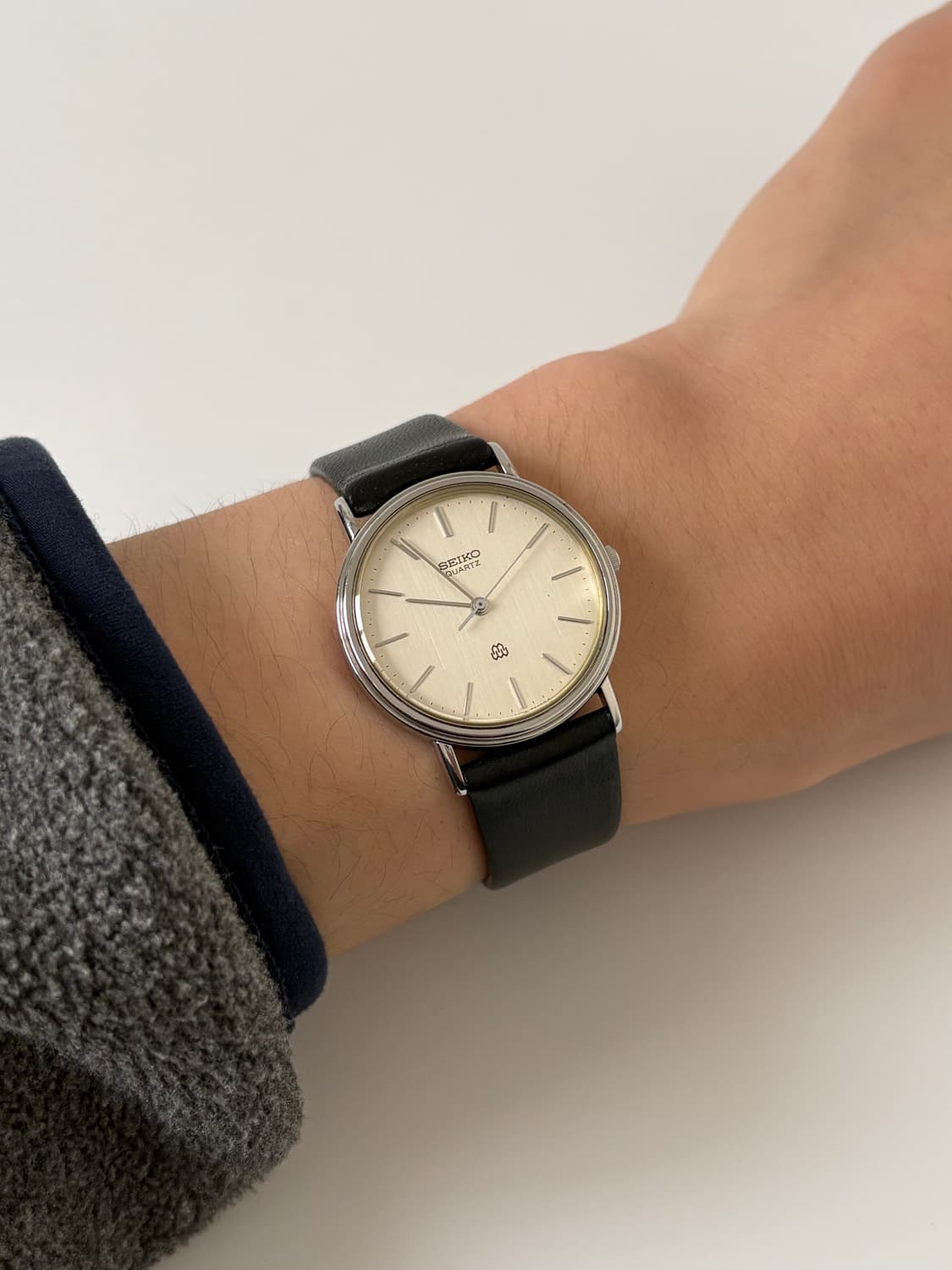 1980s Champagne Dial Silver Twin Quartz 상품이미지8