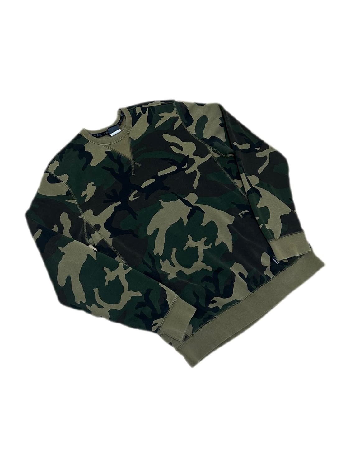 나이키 카모 스웻셔츠 상품이미지1