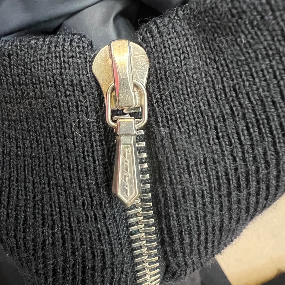 agnes b 터틀넥 니트 상품이미지6