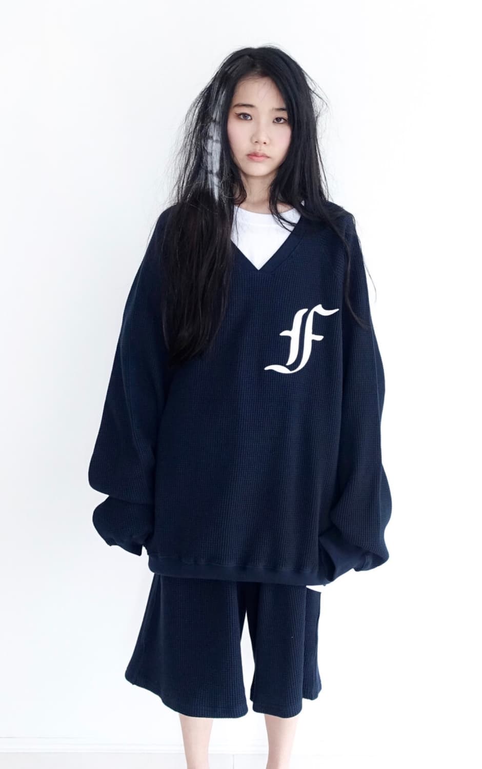 Shop faerie 페어리 와플 맨투맨 (navy) 상품이미지1