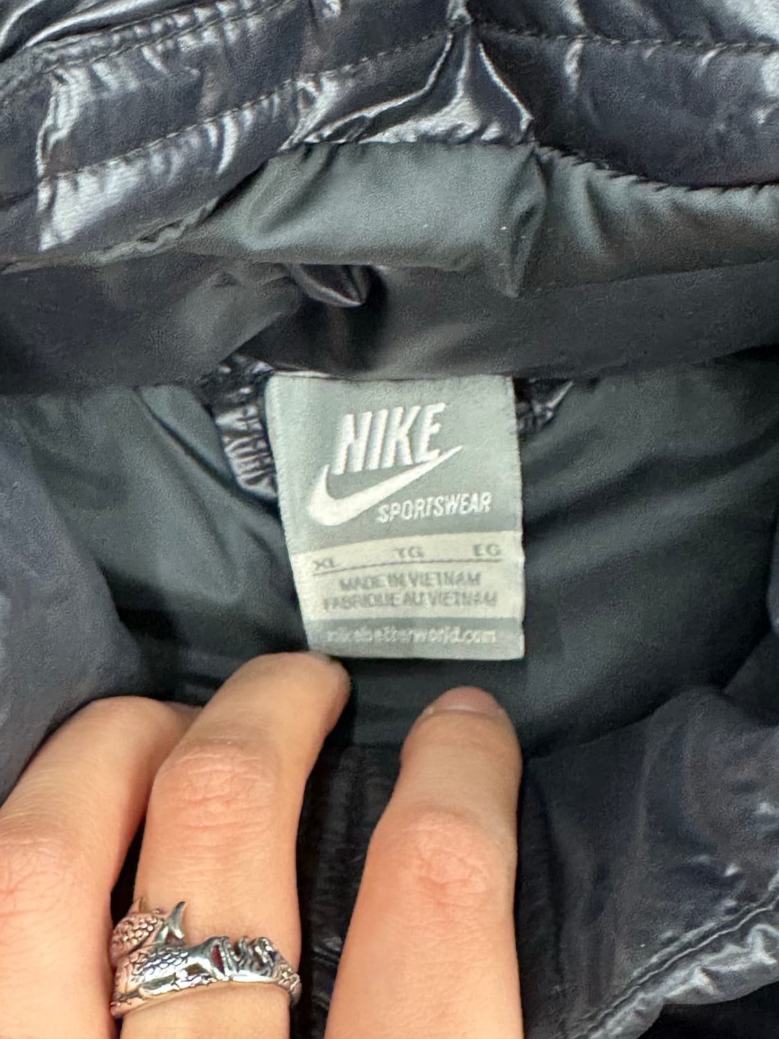 XL)나이키 올드머니 구스다운 블랙 숏패딩 상품이미지3