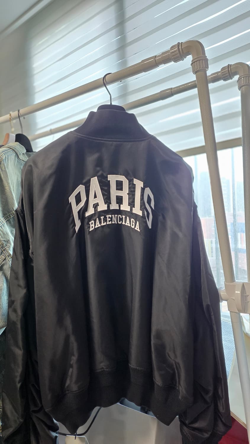 발렌시아가 파리스 오버사이즈 봄버 상품이미지6