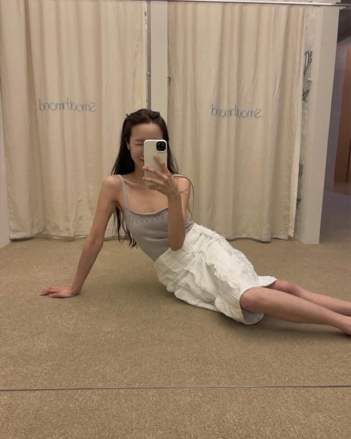 스무드무드 Heaven Skirt White 러플 미디 스커트 상품이미지8