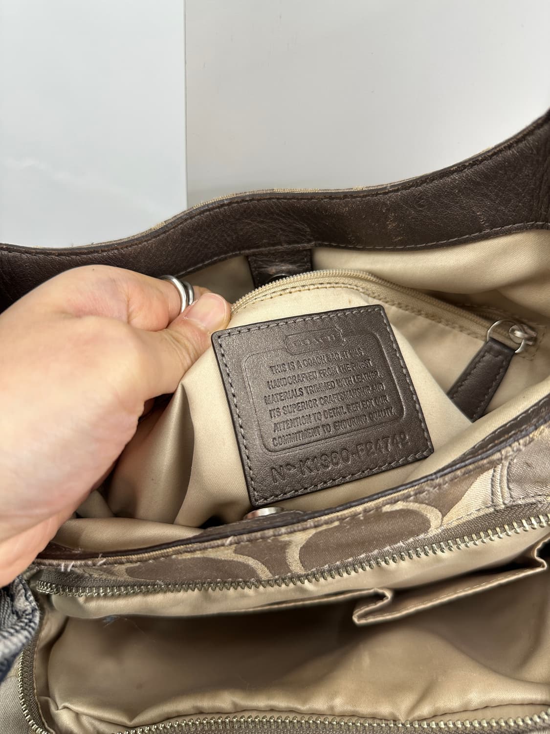 Coach stud point shoulder hobo bag  상품이미지10