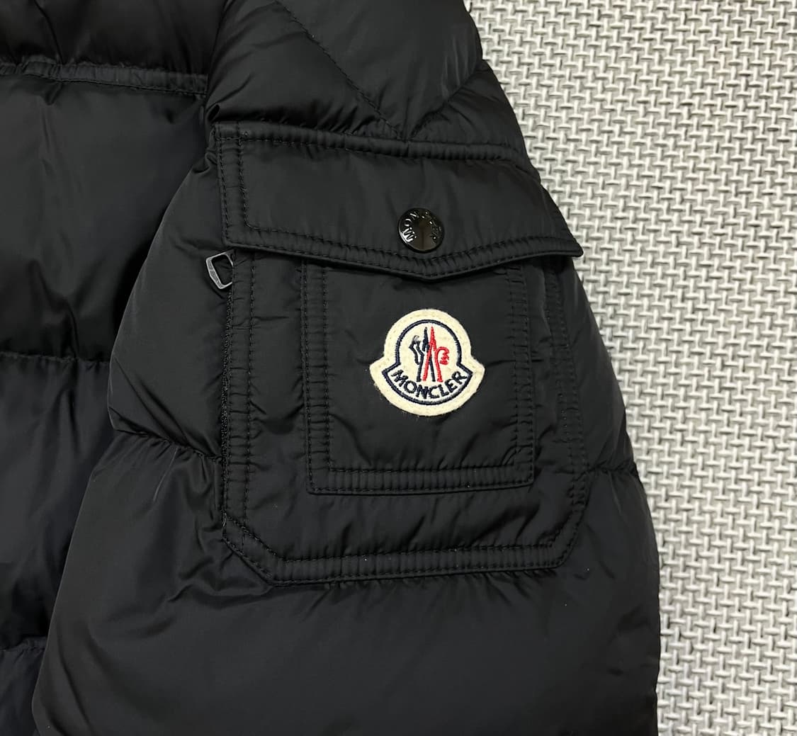 몽클레어 패딩 상품이미지4