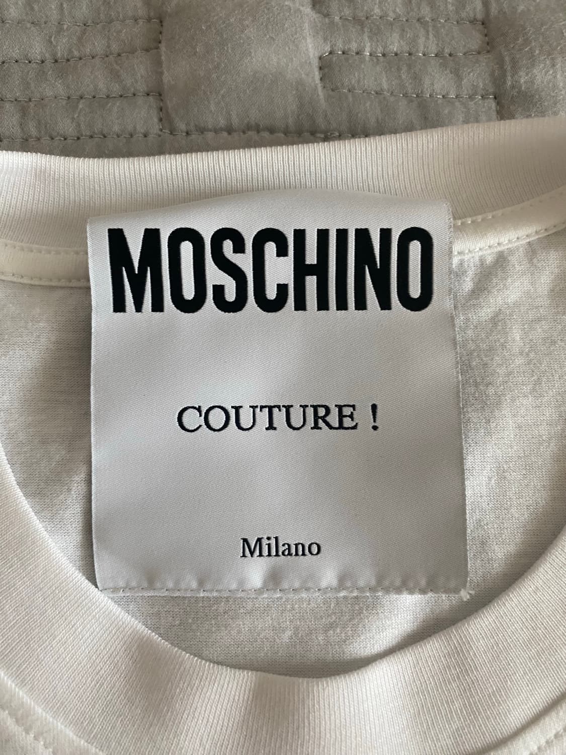MOSCHNO 프린세스 그래픽 반팔티셔츠(XS,미착용) 상품이미지7