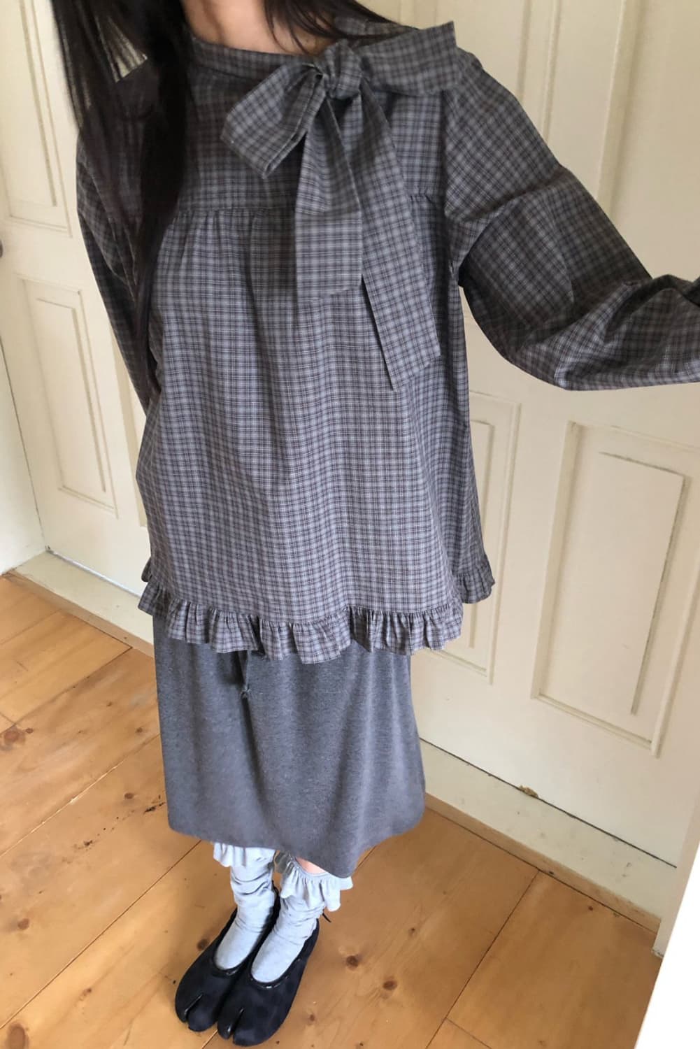 미세키 서울 느낌 원가 43000원 리본 체크 프릴 블라우스 상품이미지1