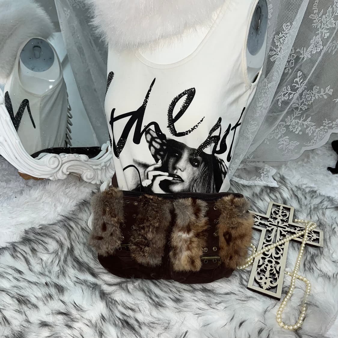 빈티지 리얼 래빗퍼 벨트 백 상품이미지1