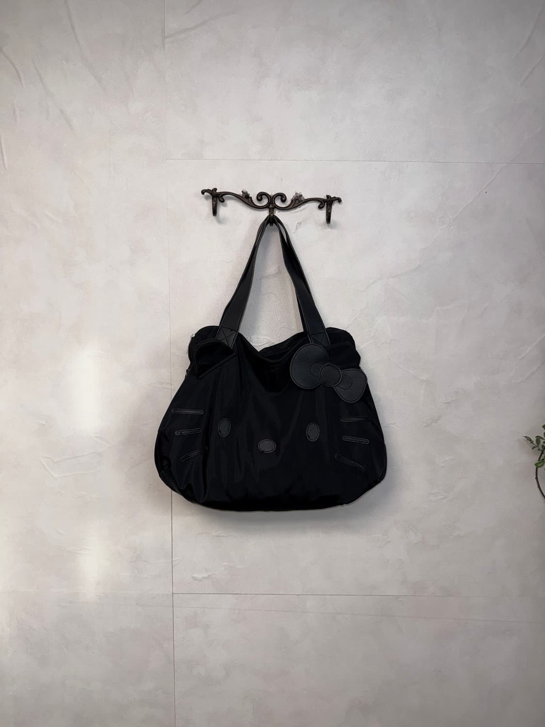 Black kitty face tote bag 상품이미지1