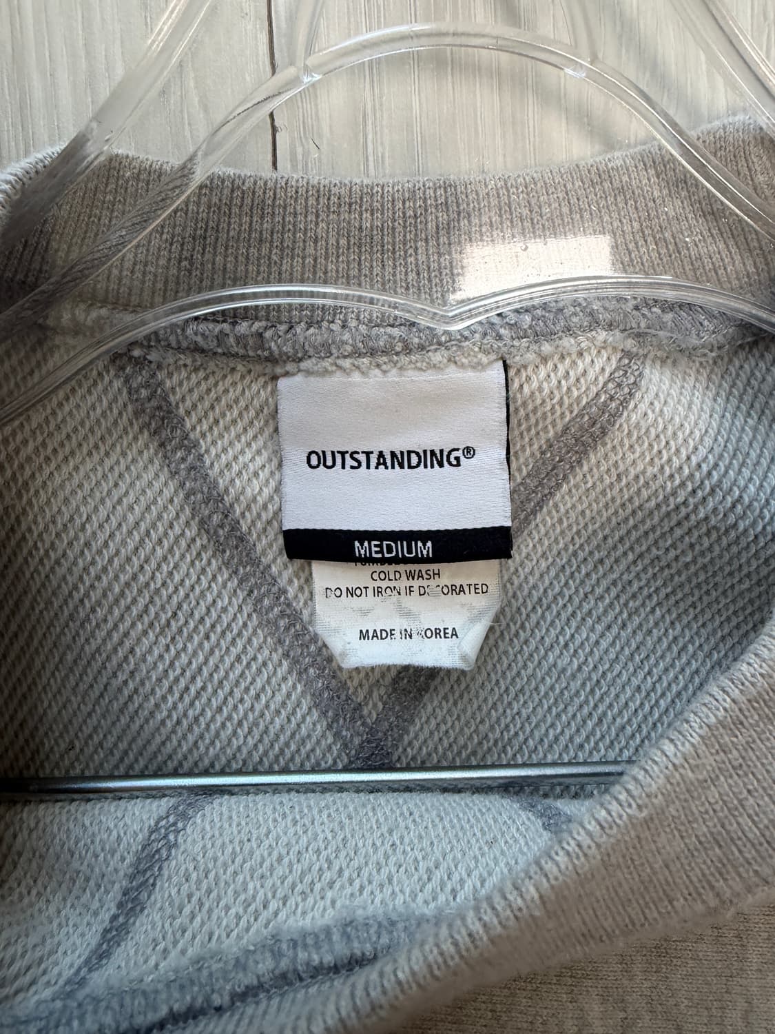 아웃스탠딩 회색 맨투맨 M 팝니다 상품이미지3