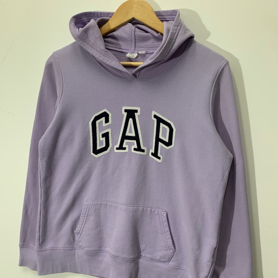 갭 우먼스 연보라 후드티 상품이미지2