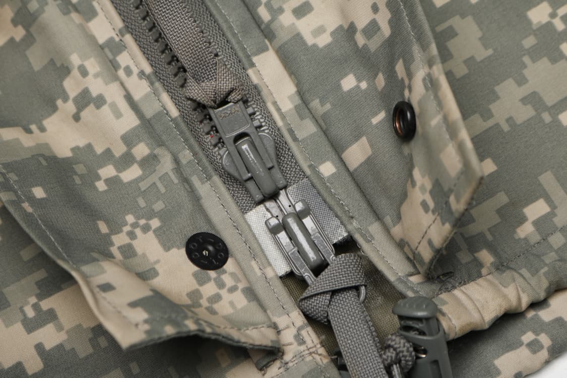 [M/R] 미군 오리지널 ECWCS ACU 고어텍스 자켓 상품이미지4