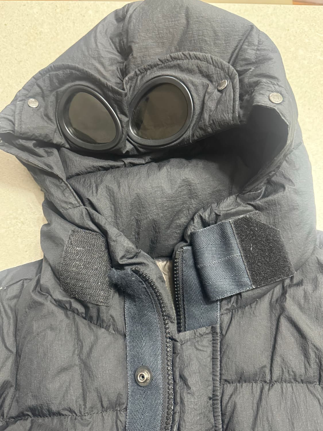 C.p 컴퍼니 고글 패딩 상품이미지3