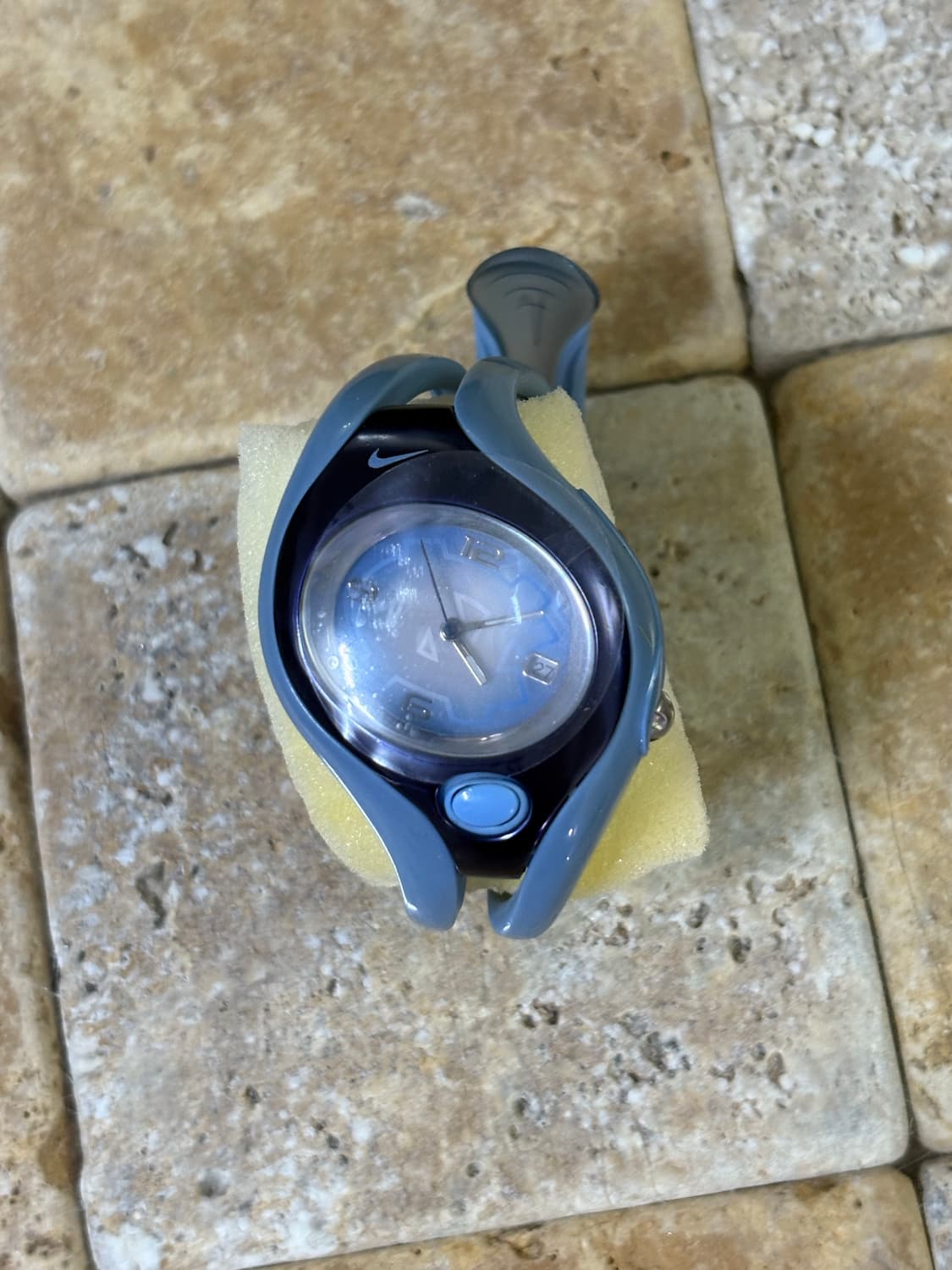 나이키 트라이엑스 시계 상품이미지1