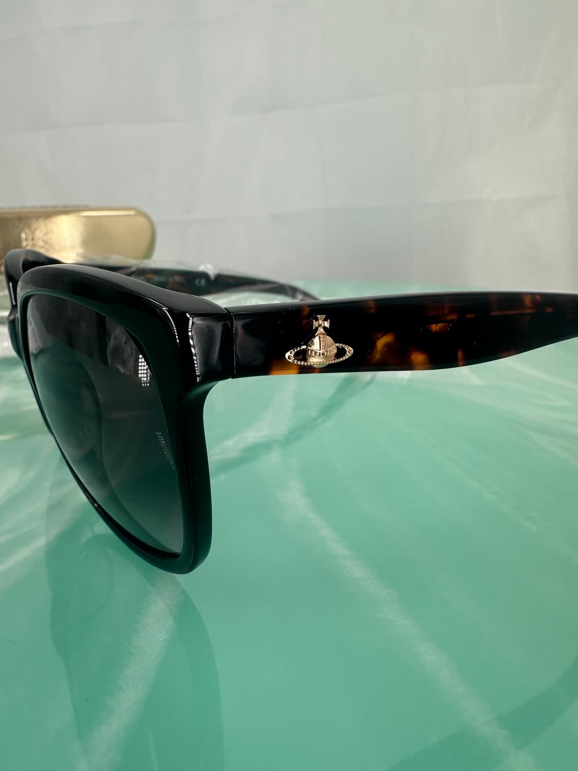 [새상품 무료배송] Made in Italy 비비안웨스트우드 선글라스 상품이미지3