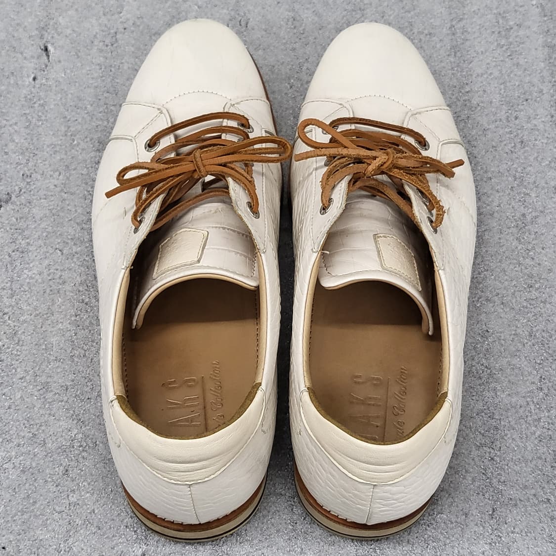 닥스 남성 가죽 캐주얼 스니커즈 265mm 상품이미지3