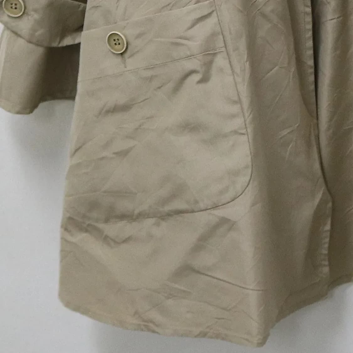 펜디 플레어 트렌치 코트 66869 상품이미지4