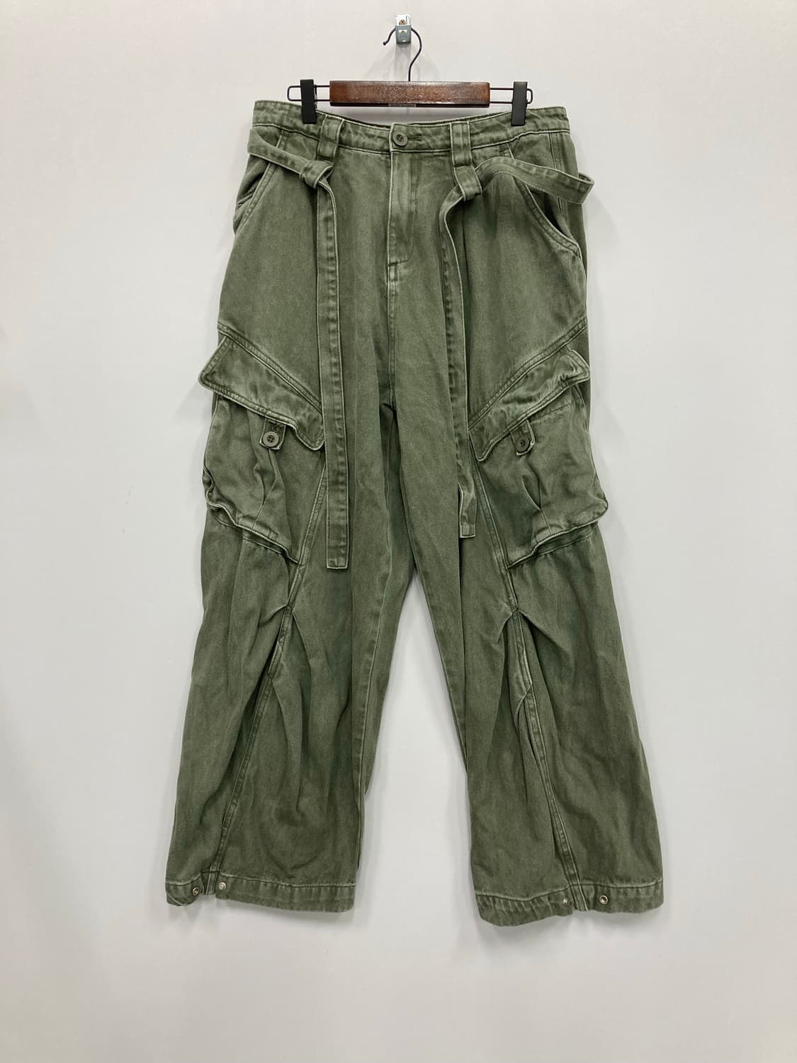 Comma 카고팬츠 상품이미지1