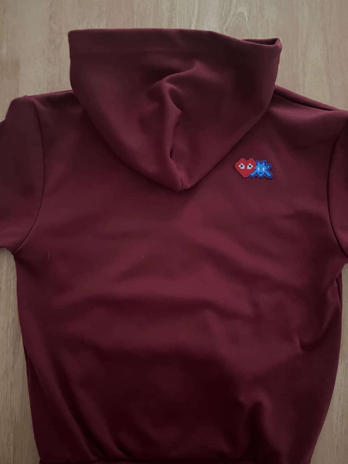 꼼데가르x인베이더 더블 픽셀 하트 후드집업 s 상품이미지3