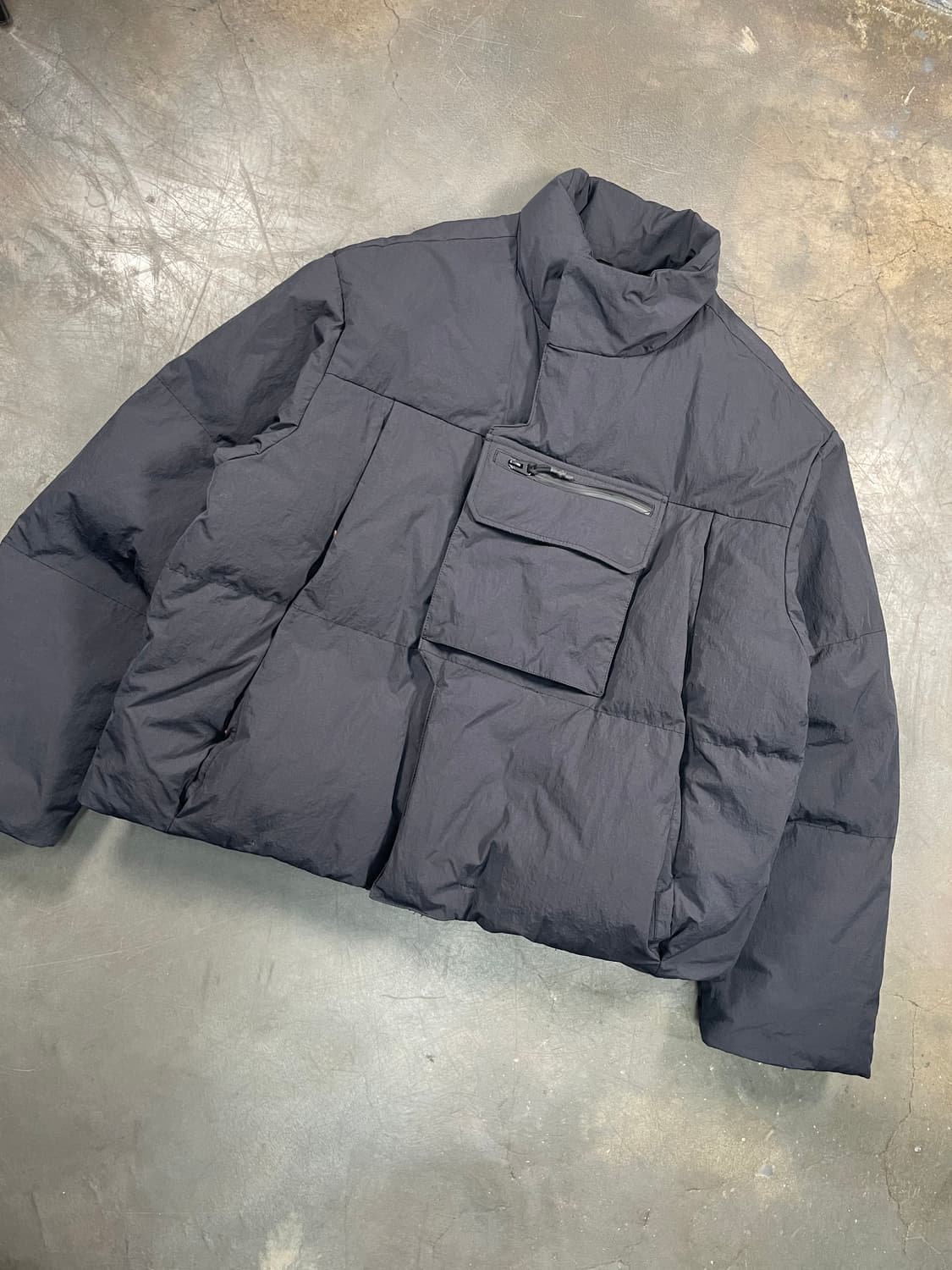 커스텀 멜로우 테크 숏 다운 패딩 상품이미지2