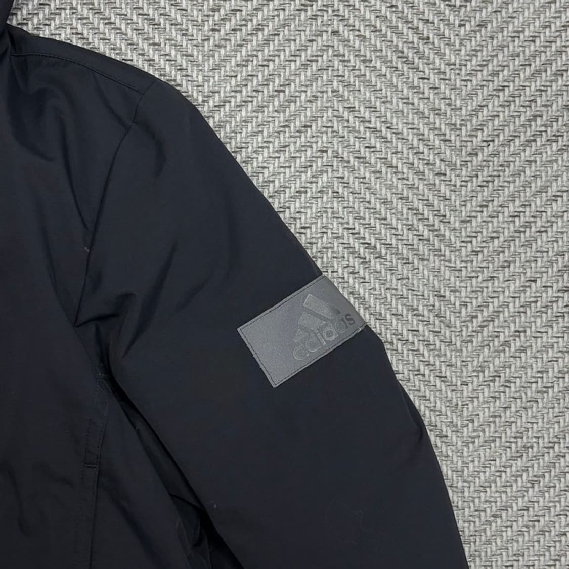 아디다스 덕다운 워크패딩 v1686 상품이미지5