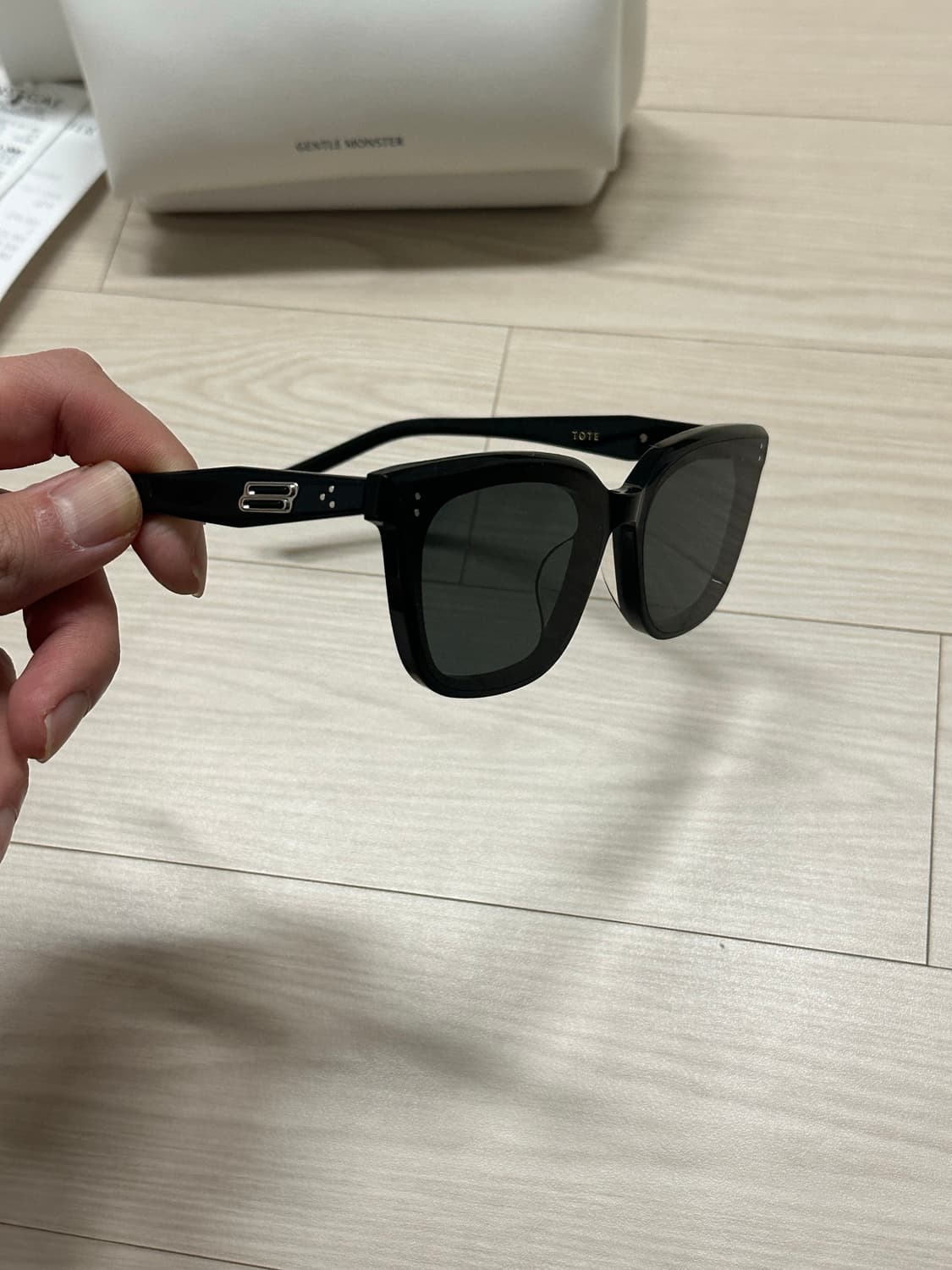 젠틀몬스터 tote-01 선글라스 상품이미지4