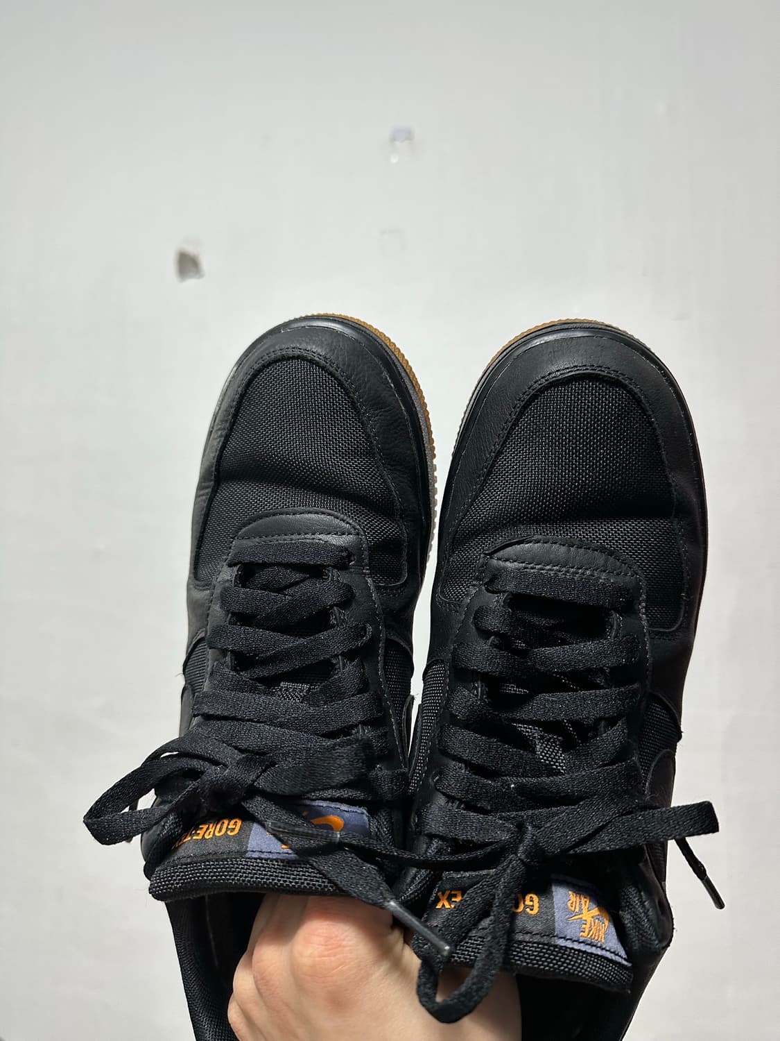 나이키 에어포스 1 고어텍스 블랙 라이트 카본 상품이미지4