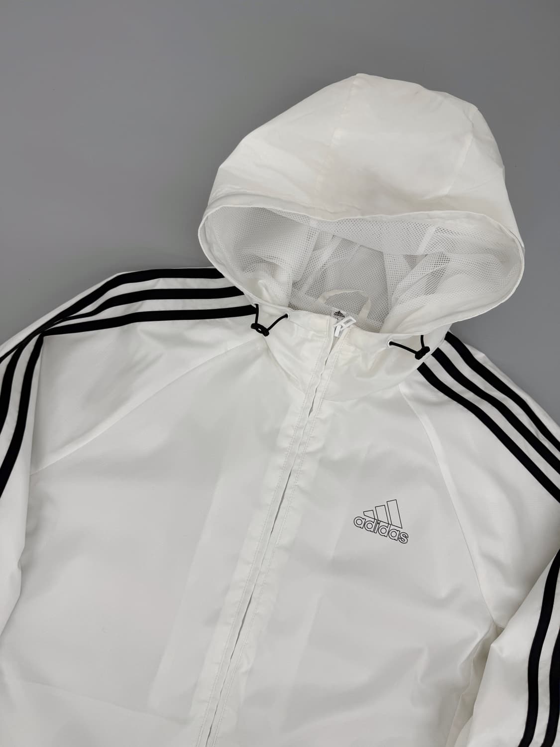 아디다스 루즈핏 화이트 3strip 우븐 바람막이 자켓  상품이미지3