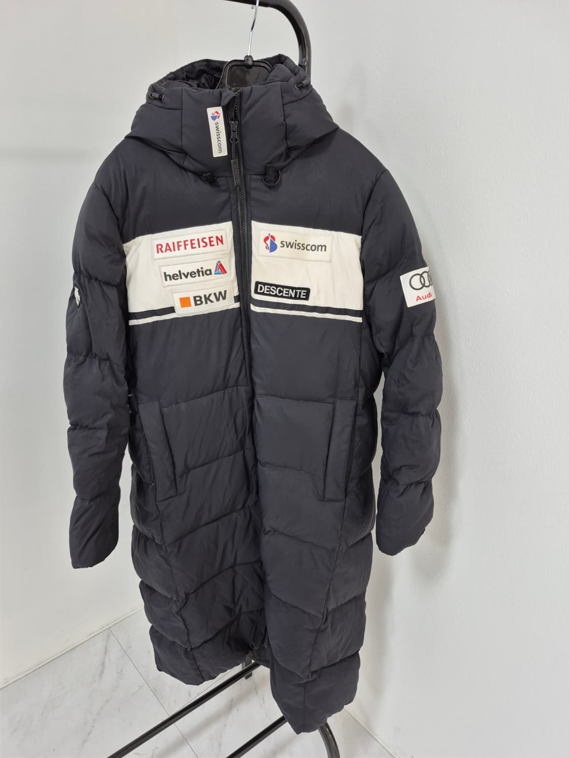 데상트 정품 스위스 아우디 스키패딩 오리털 롱패딩 사이즈90 실사이즈 9 상품이미지1