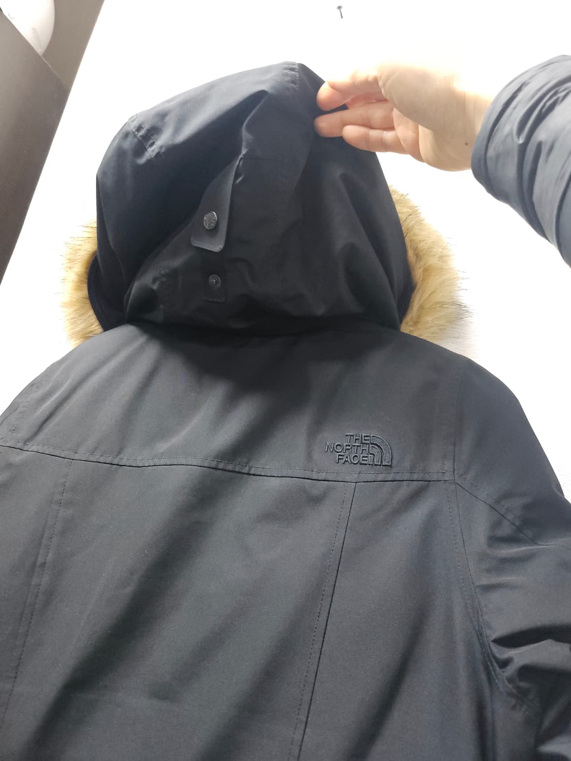 노스페이스 블랙  후두퍼 구스 맥머도패딩  95 상품이미지3