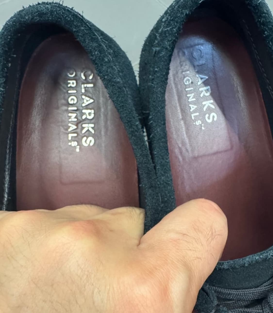 클락스 왈라비 고어텍스 스웨이드 블랙 상품이미지3