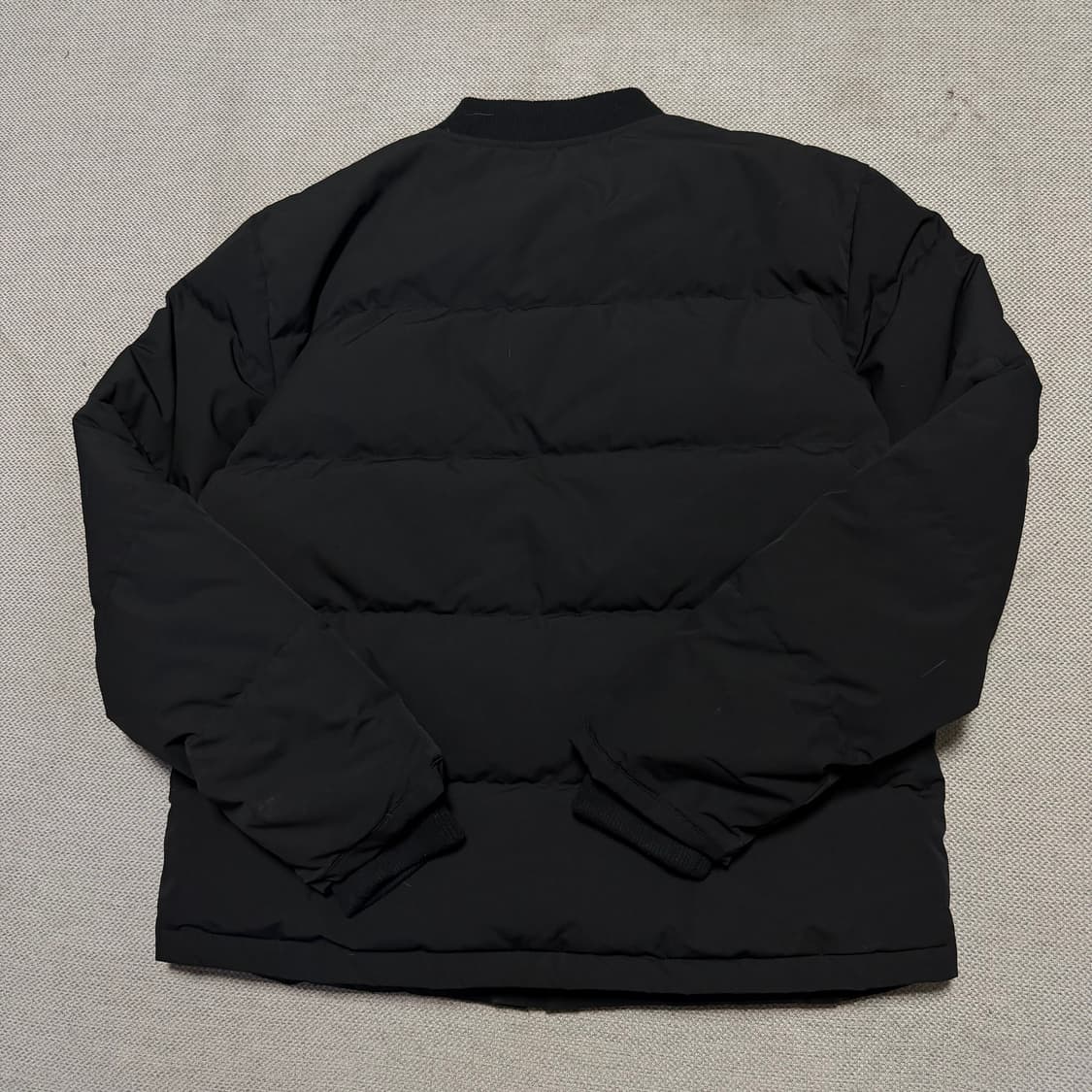 게스 덕다운 라운드 패딩 상품이미지6