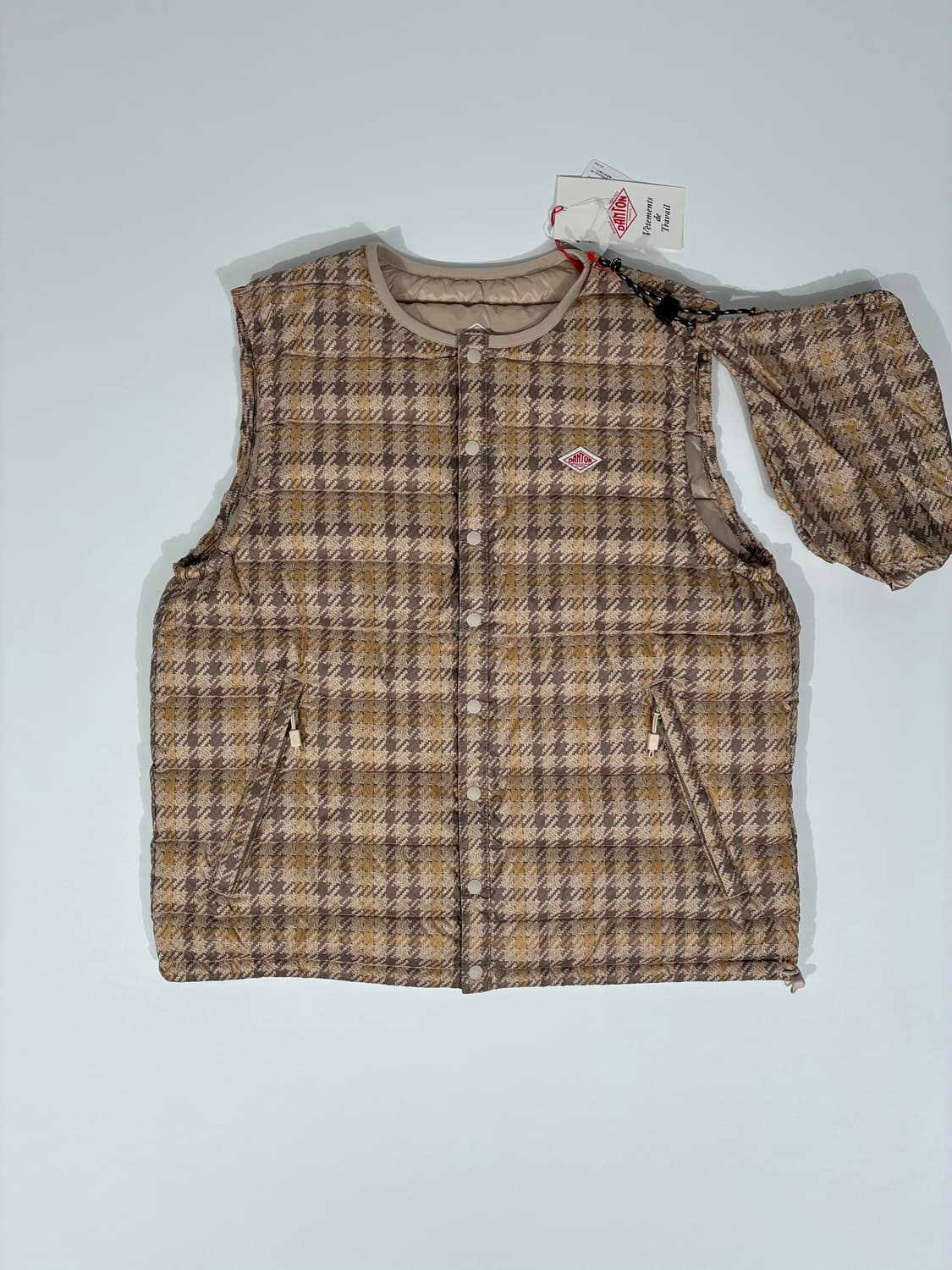 (W)DANTON 단톤 이너 다운 크루넥 베스트 베이지 체크 상품이미지1