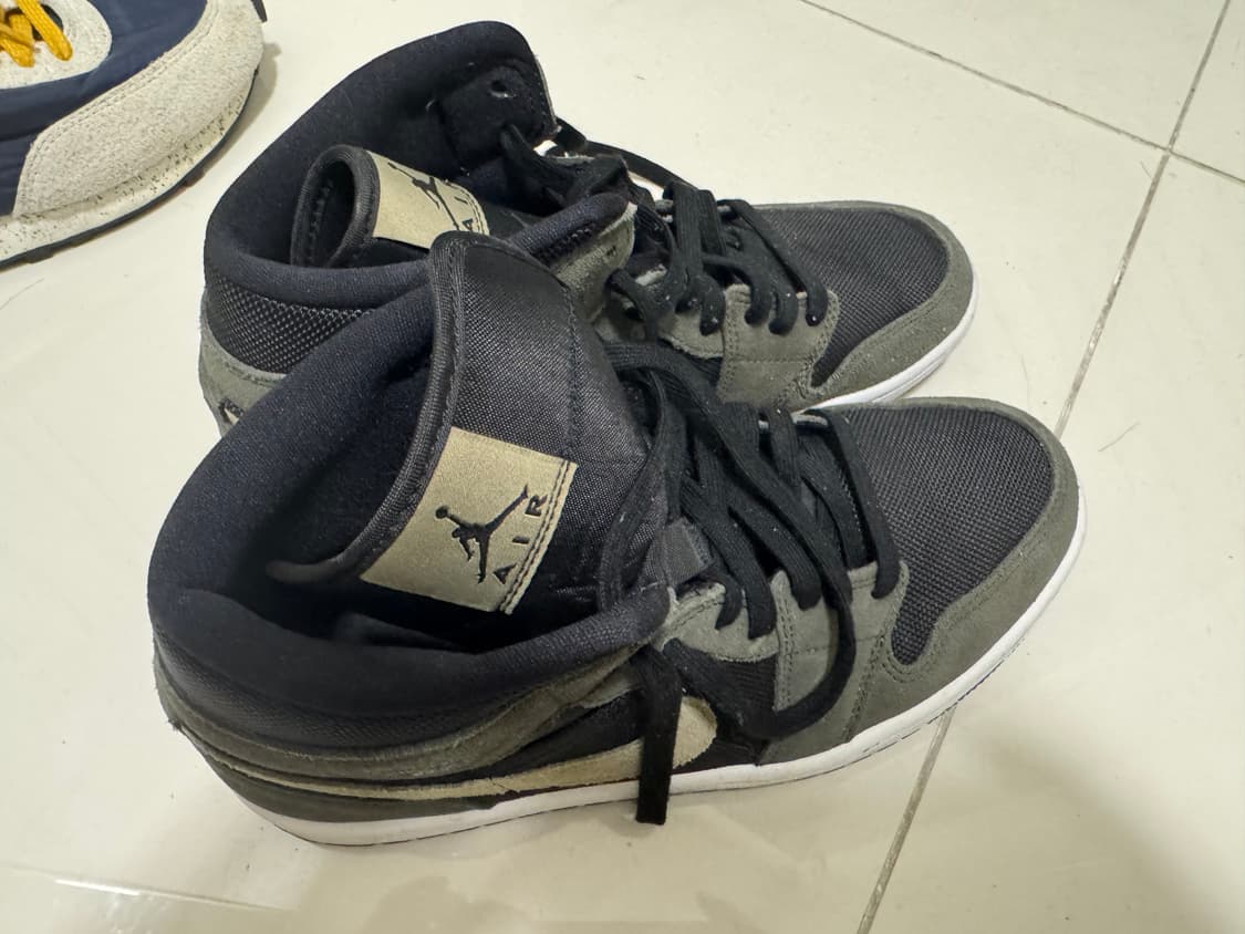 조던 미드 카키 우먼스 270 맨260-265정도 상품이미지1