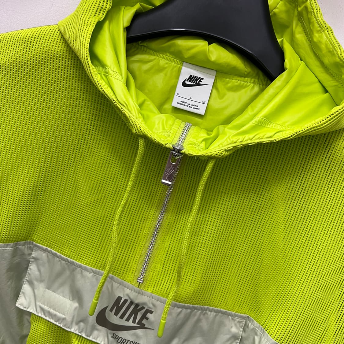 나이키 스포츠웨어 크롭 메쉬 하프집업 바람막이 아노락 S 상품이미지3