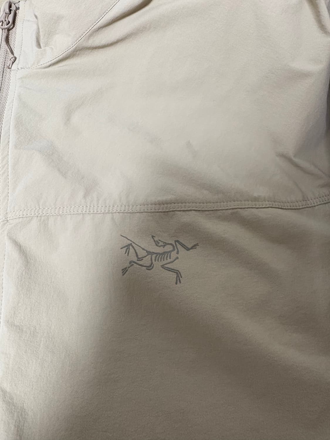 아크테릭스 감마 라이트웨이트 자켓 상품이미지2