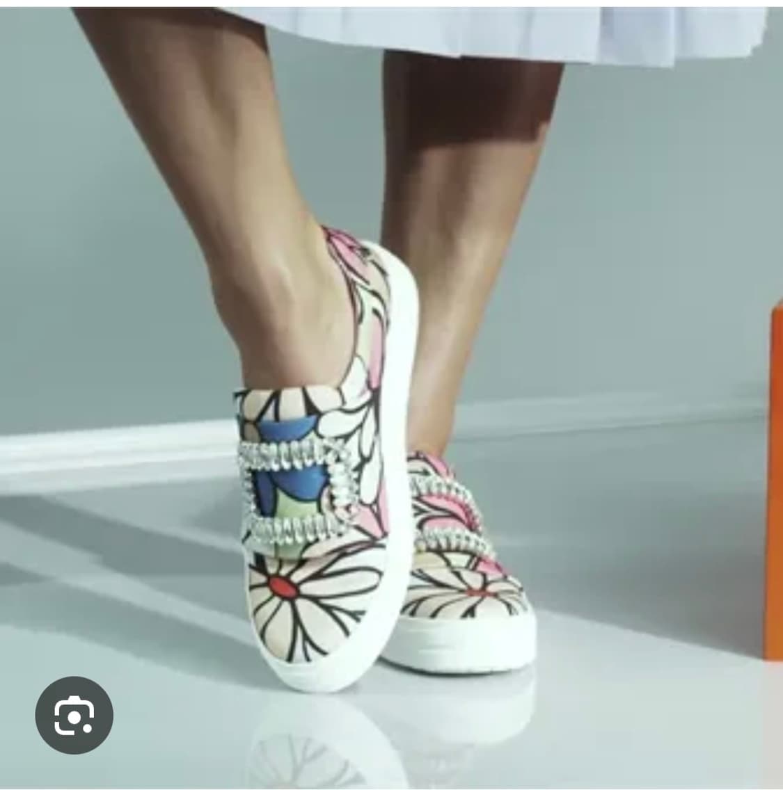 (정품) 로저비비에 큐빅 슬립온 플라워슬립온 37.5 상품이미지9