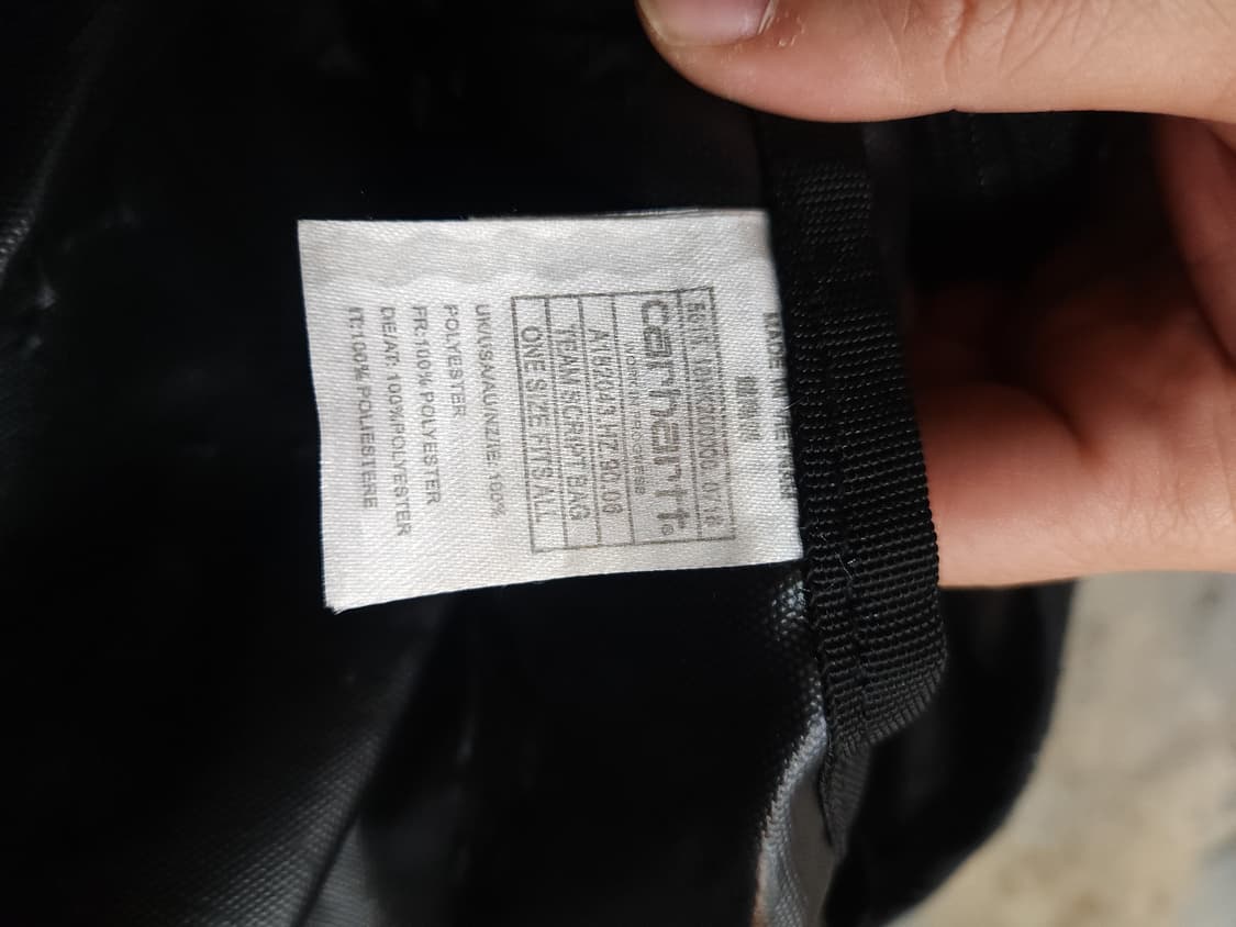 칼하트 블랙 메신저 백
​
 상품이미지6