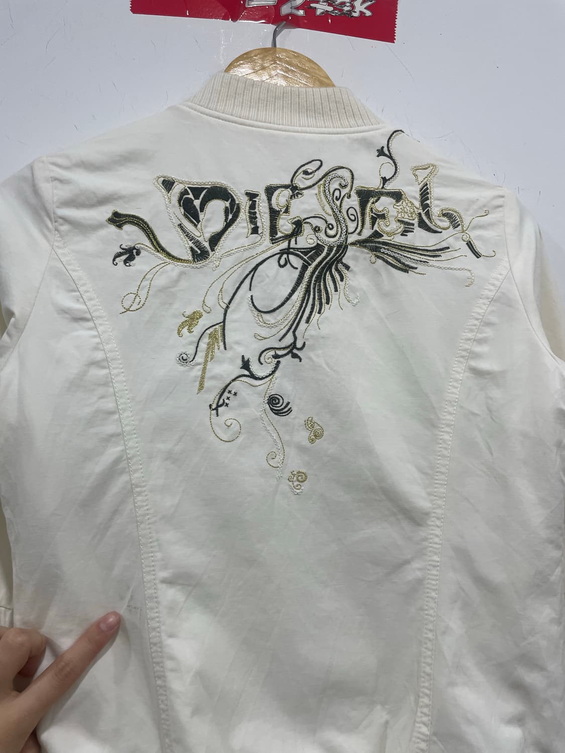 (빈티지)레어 Diesel 디젤 자수 슬림핏 봄버자켓 상품이미지10