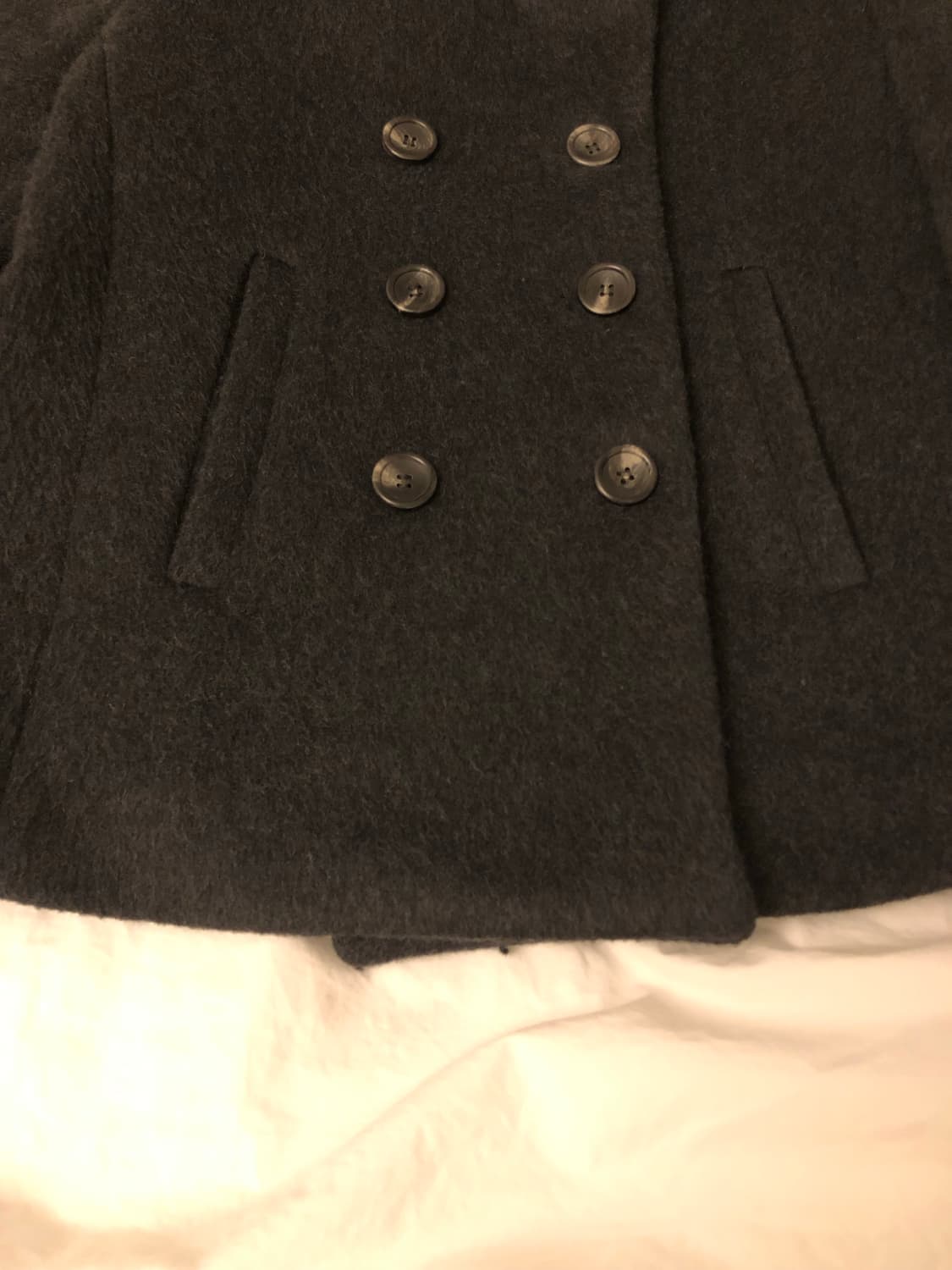 콜로신스 에어리 울 쇼트 코트 차콜 상품이미지3