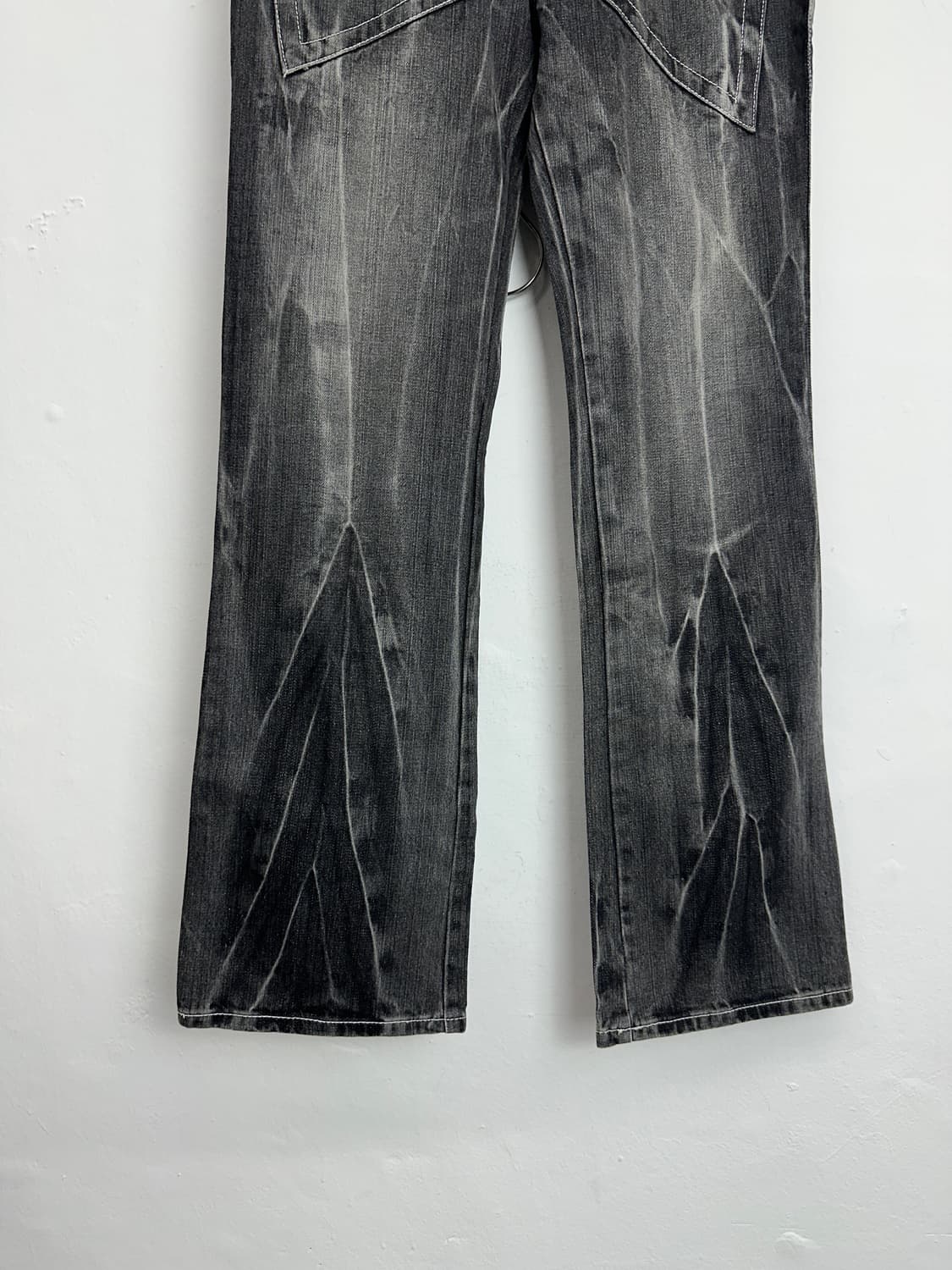 Silver Amulet Cross Graphic Black Denim 상품이미지9