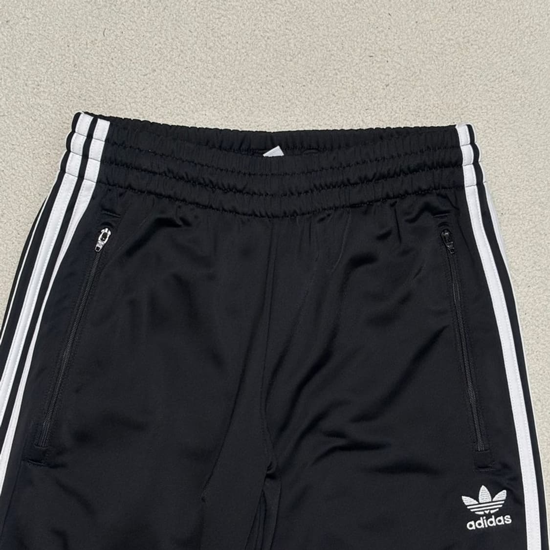 ADIDAS 파이어버드 트랙팬츠 블랙 S 상품이미지4