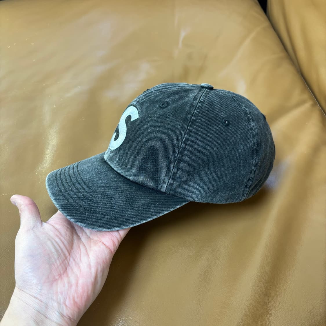 슈프림 S로고 볼캡 모자 20SS 피그먼트 블랙 상품이미지5