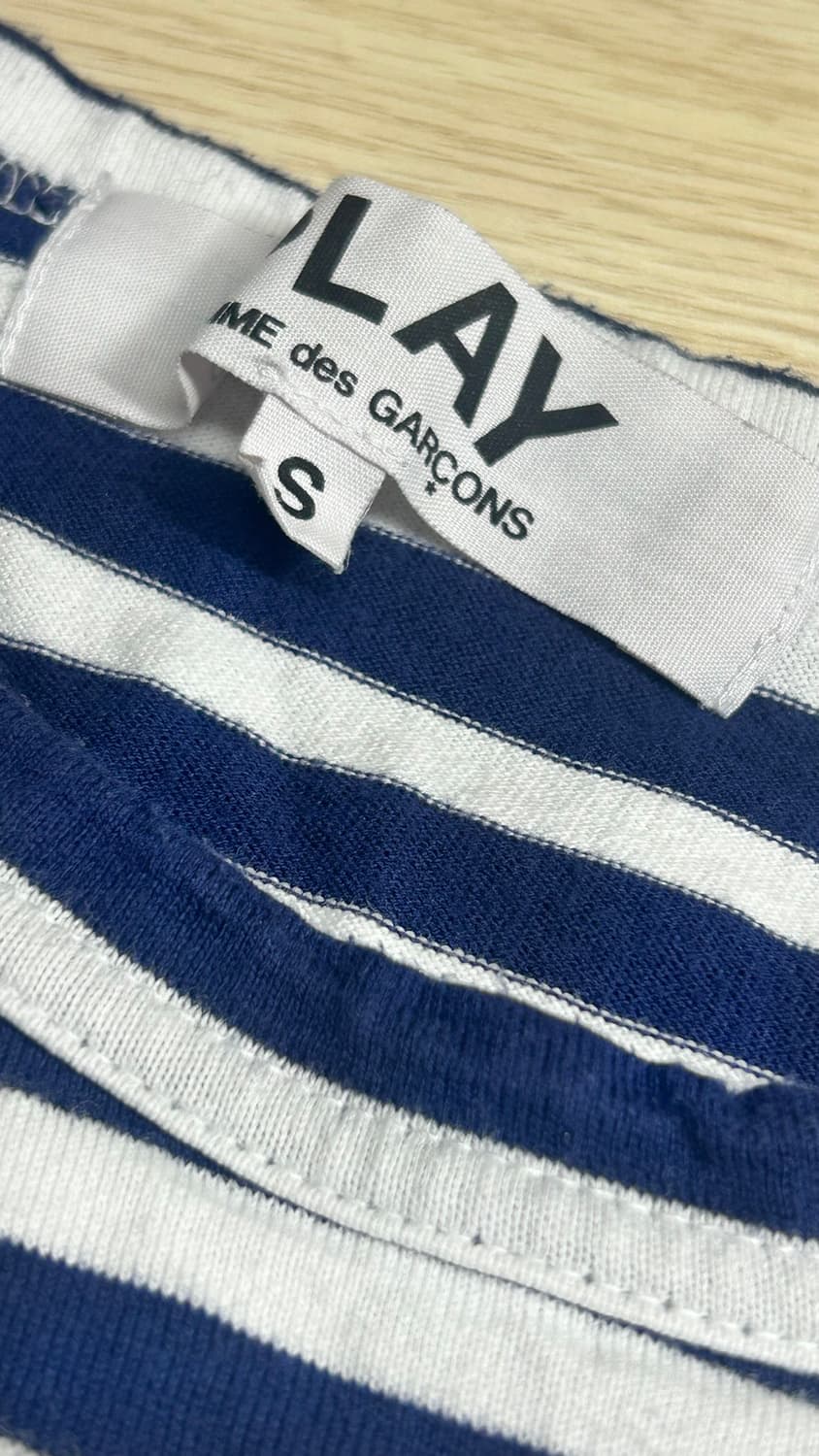 플레이 꼼데가르송 s사이즈 티셔츠 상품이미지3