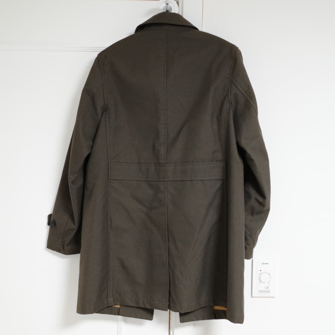 어반 리서치 스탠다드 코트 판매합니다 상품이미지3